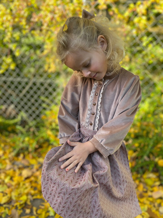 Dirndl "Herbstzeitlose" Gr 110