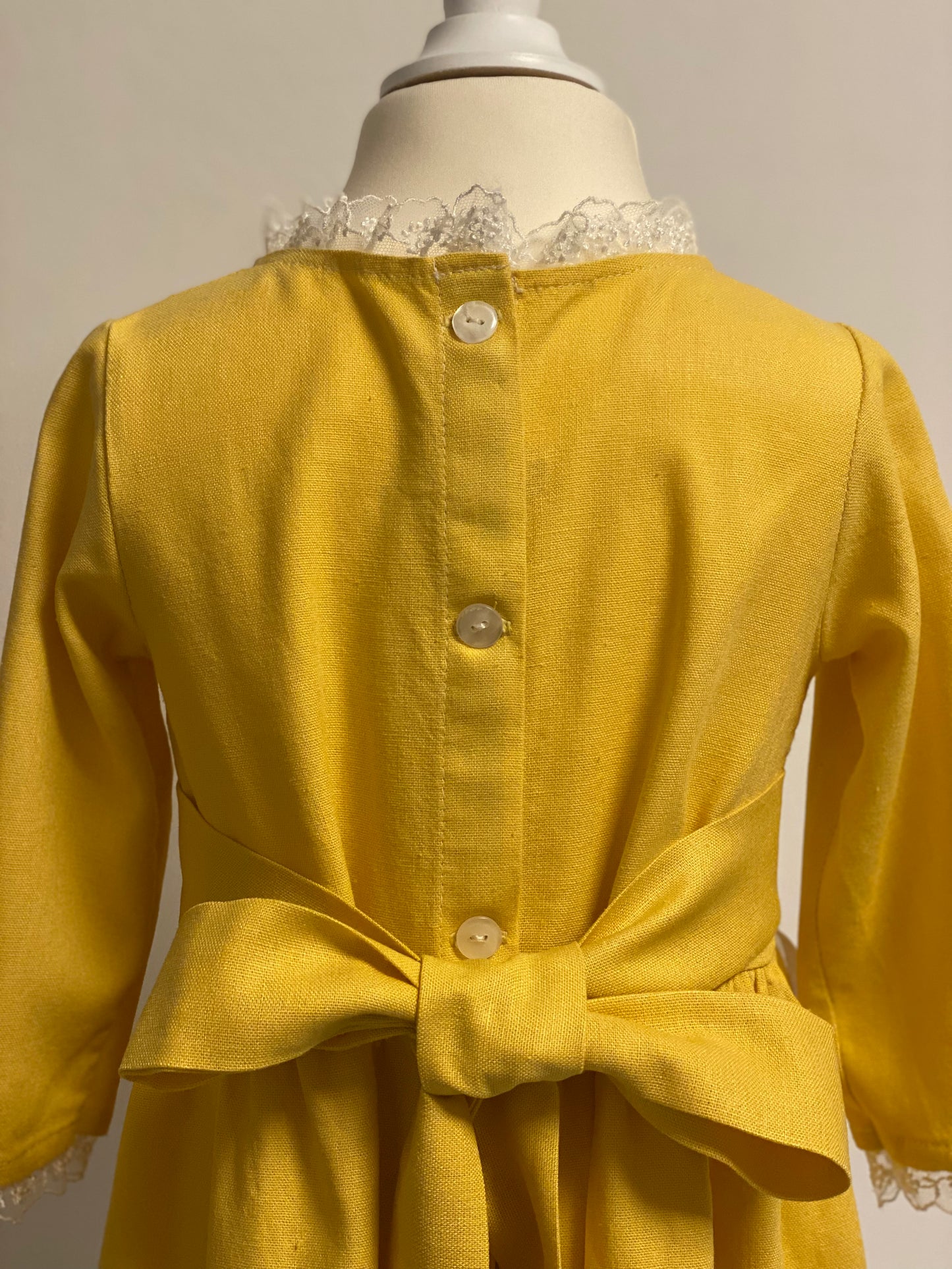 Blumenkleid "Sweet Yellow" Gr 104