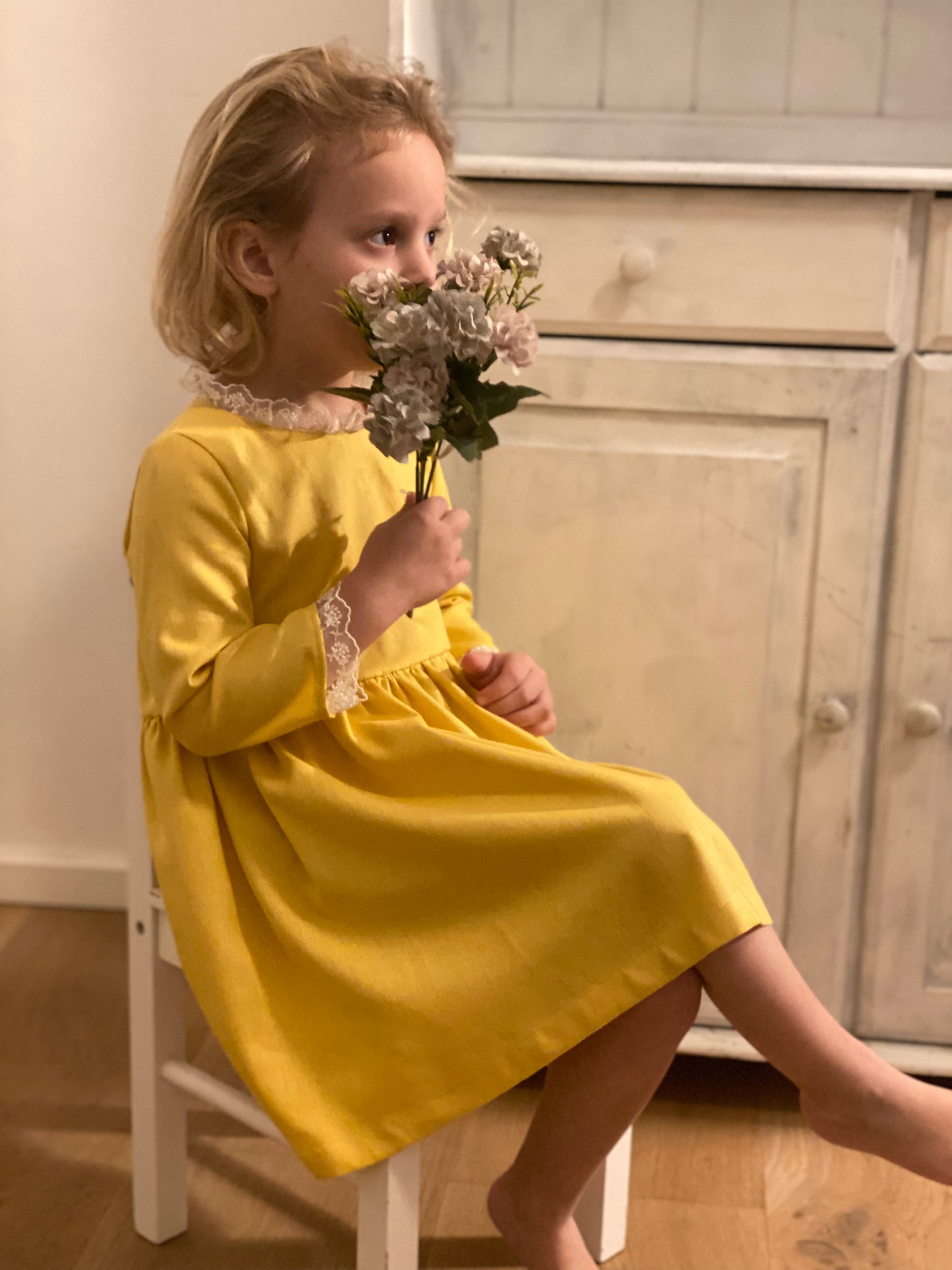 Blumenkleid "Sweet Yellow" Gr 104