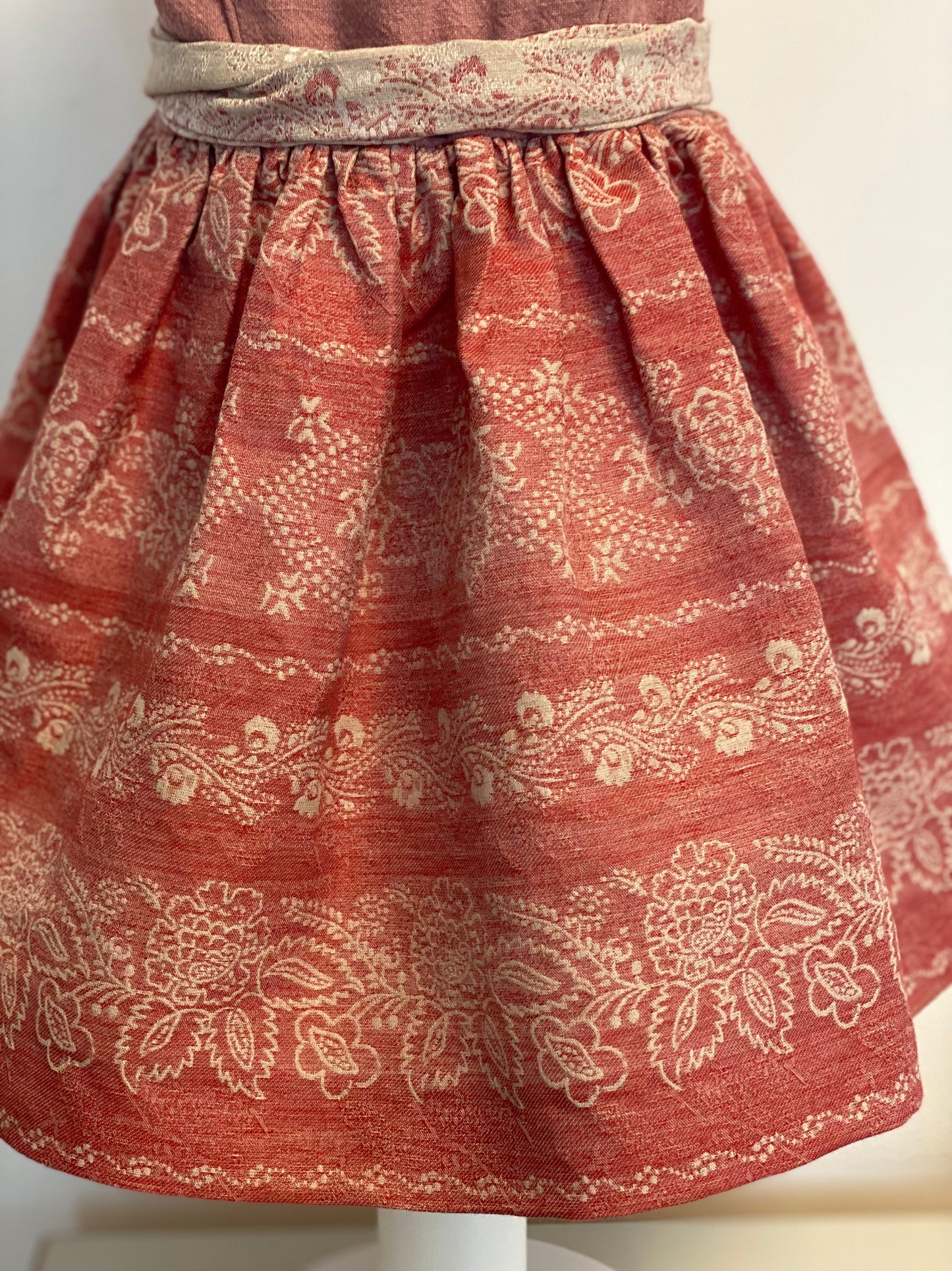 Dirndl "Rosa" Gr 92 altrosa-rot-beige
