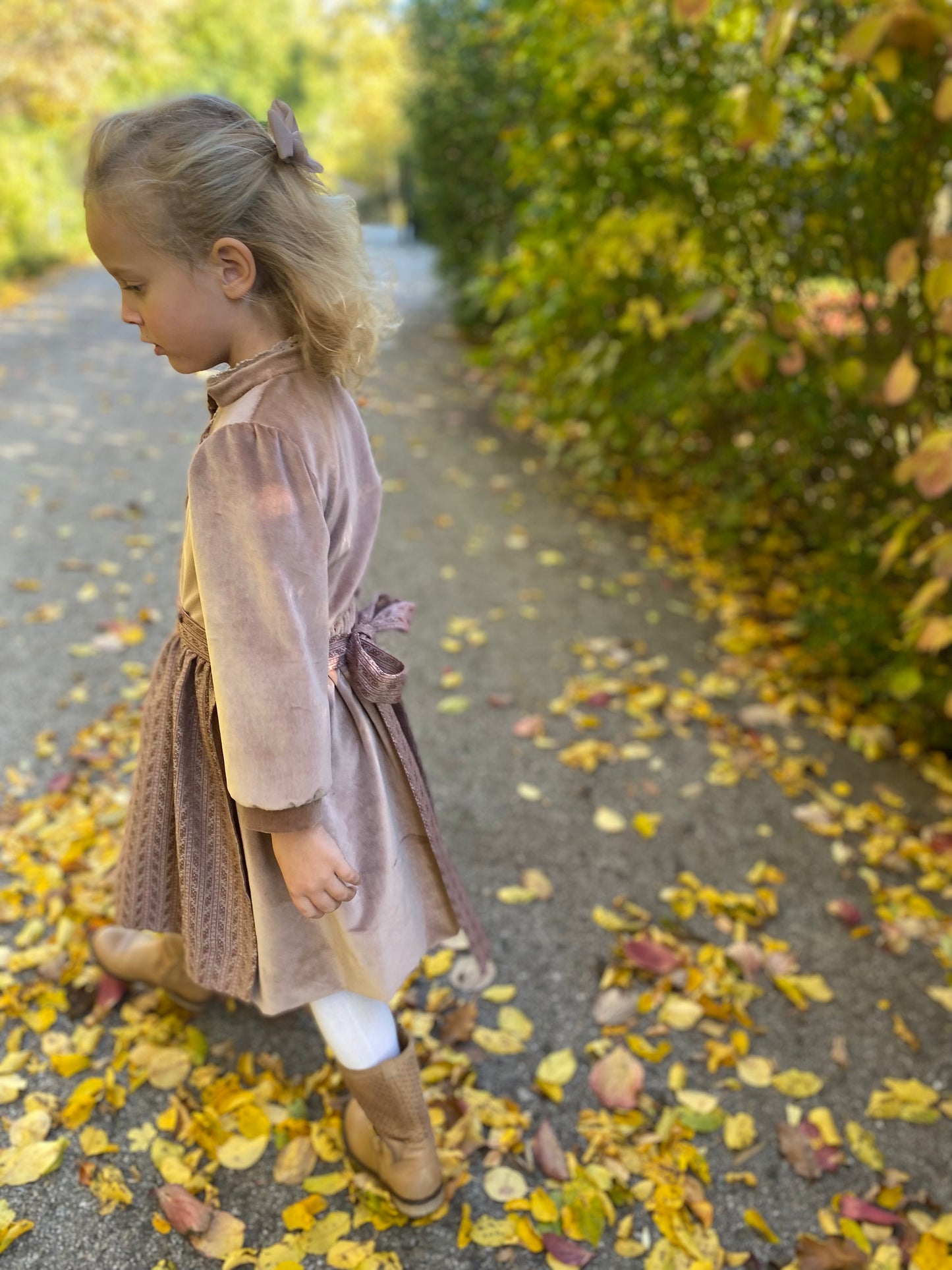 Dirndl "Herbstzeitlose" Gr 110