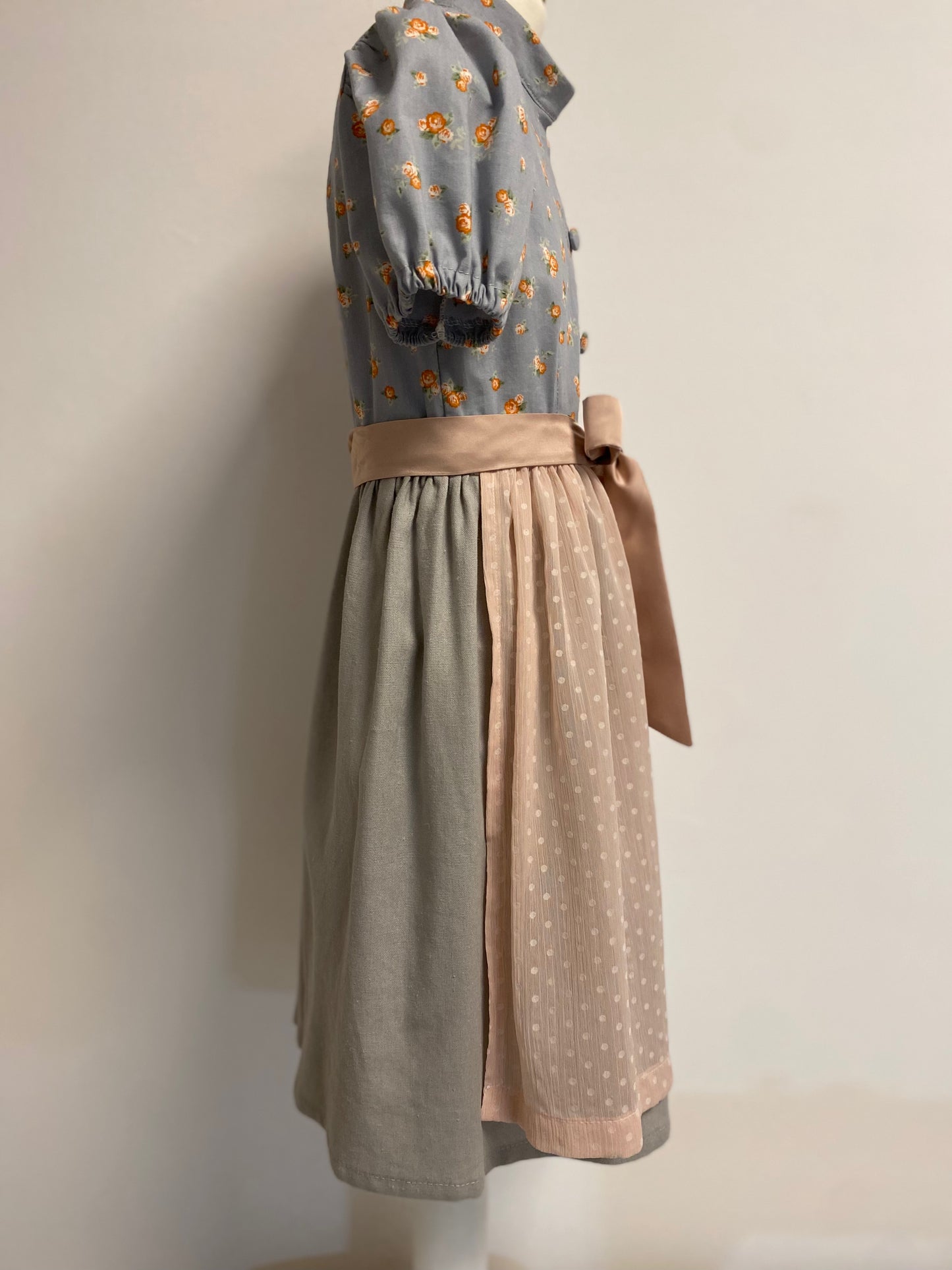 Dirndl "Sommerliebe" Gr 122