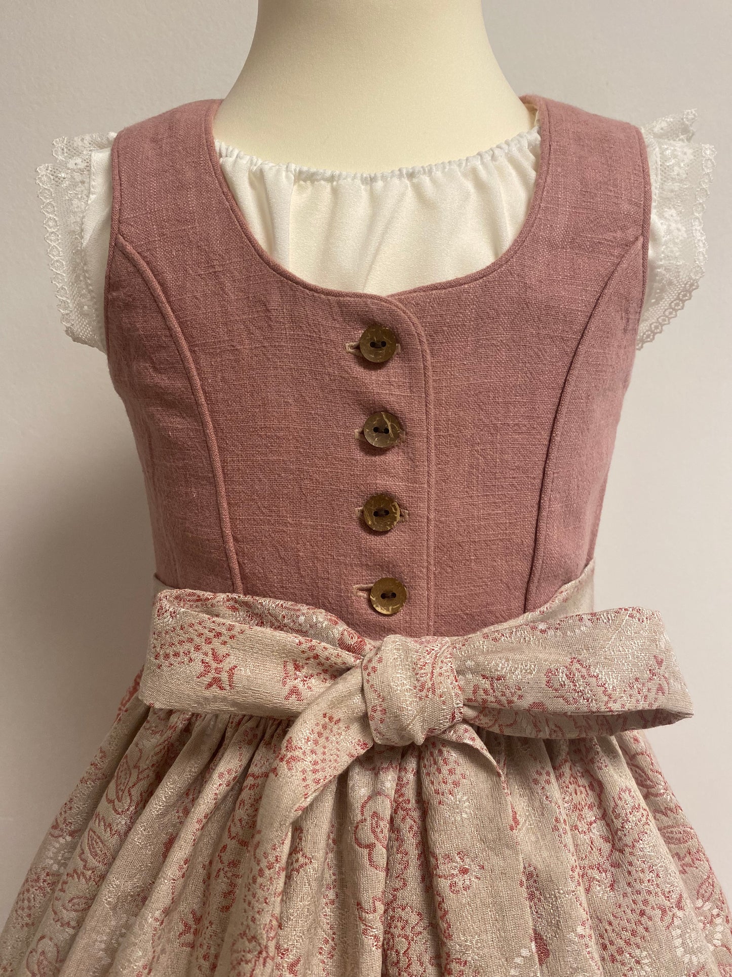 Dirndl "Rosa" Gr 110 altrosa-rot-beige