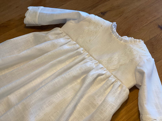 Taufkleid mit Kreuz Gr 62/68