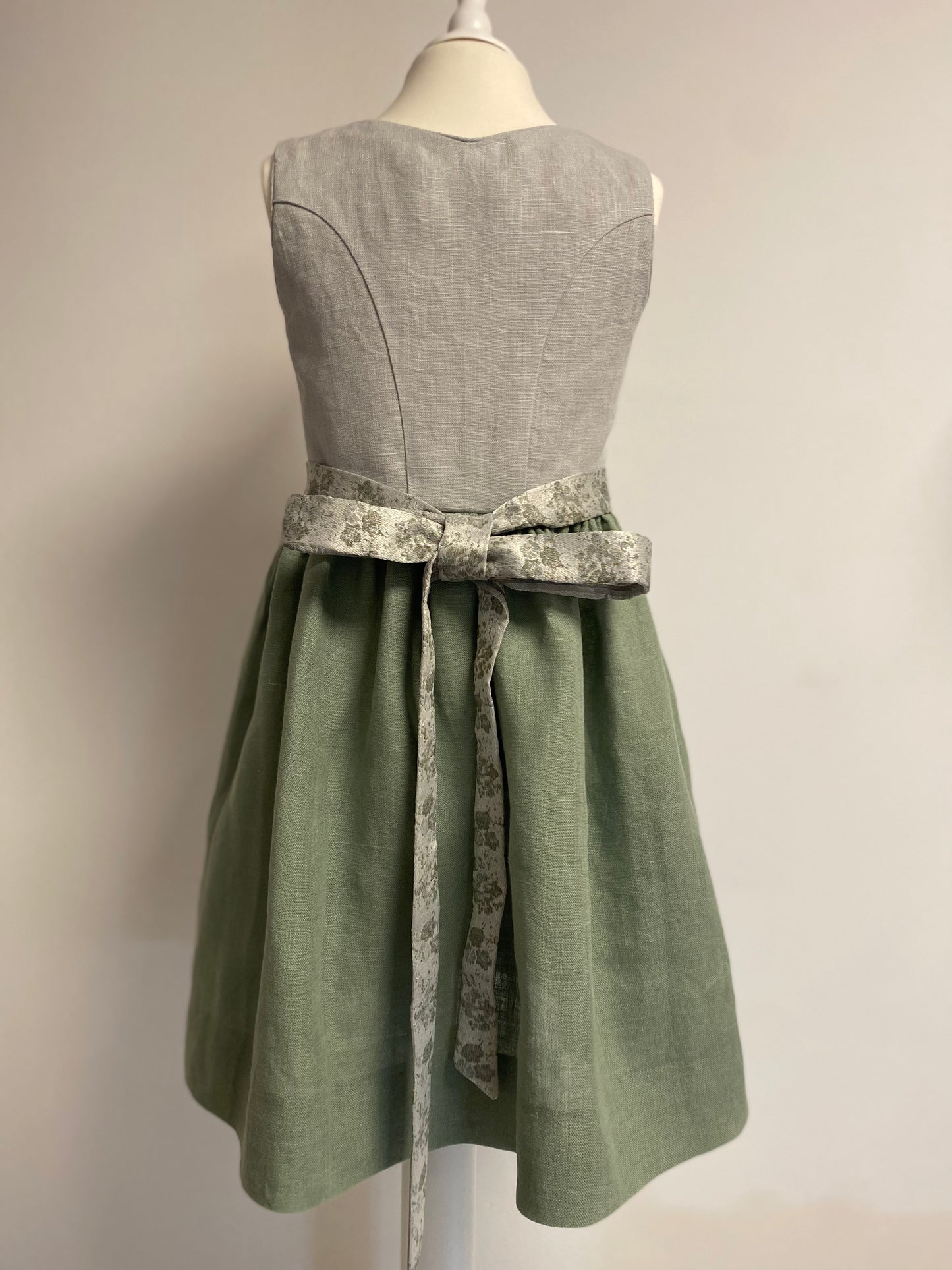 Dirndl "Bella Rehberg" Gr 122 mintgrün-crocodile-blau